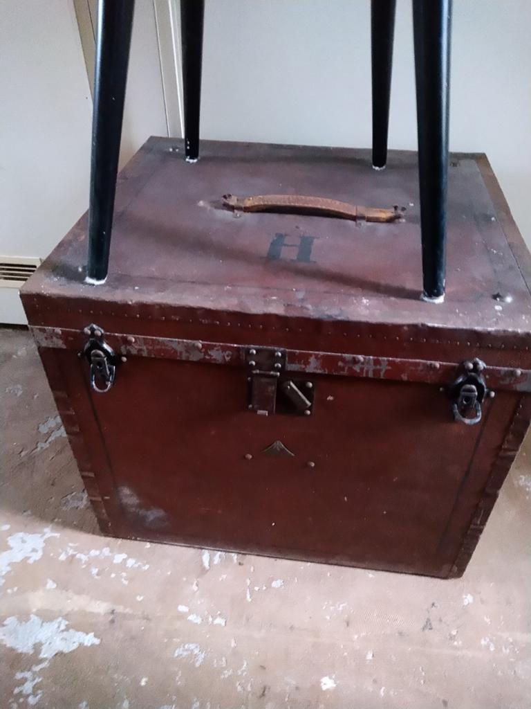 Kist Haagsche Kofferfabriek, Ophalen