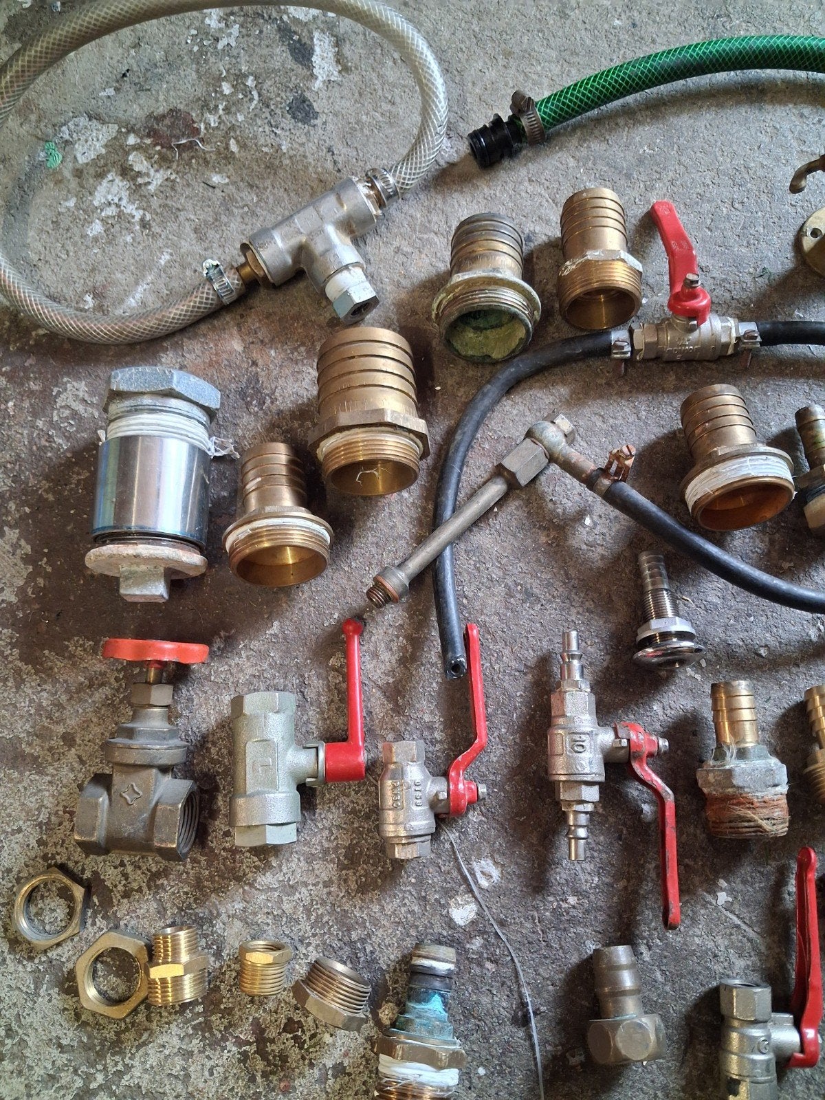 Schuur opruiming, diverse installatiemateriaal, blokken, etc, Ophalen, Gebruikt, Elektra en Verlichting, Zeilboot of Motorboot