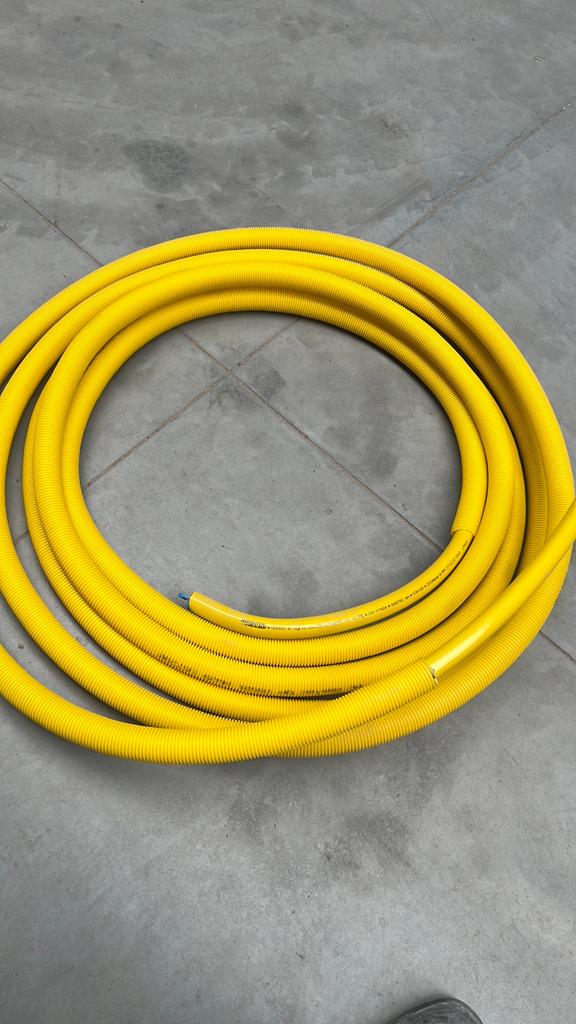 Wavin gasleiding 25x2,5mm geïsoleerd. 10 m1, Doe-het-zelf en Verbouw, Buizen en Afvoer, Ophalen, Overige materialen, 6 meter of meer