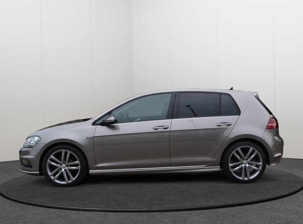 Volkswagen Golf 1.2 TSI DSG R-Line Lounge LED/Navi/18''inch, Auto's, Automaat, Dealer onderhouden, Stof, Gebruikt