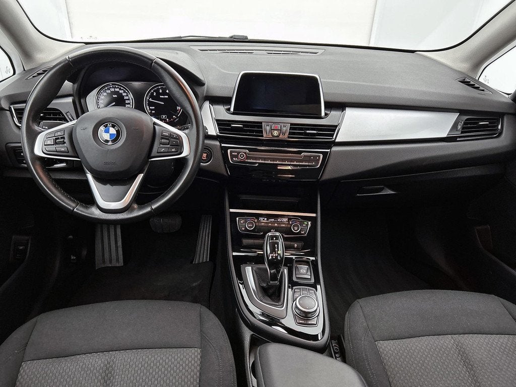 BMW 2-serie Active Tourer 218i Executive Automaat (NAVIGATIE, Auto's, BMW, Stof, Gebruikt, Wit, Origineel Nederlands