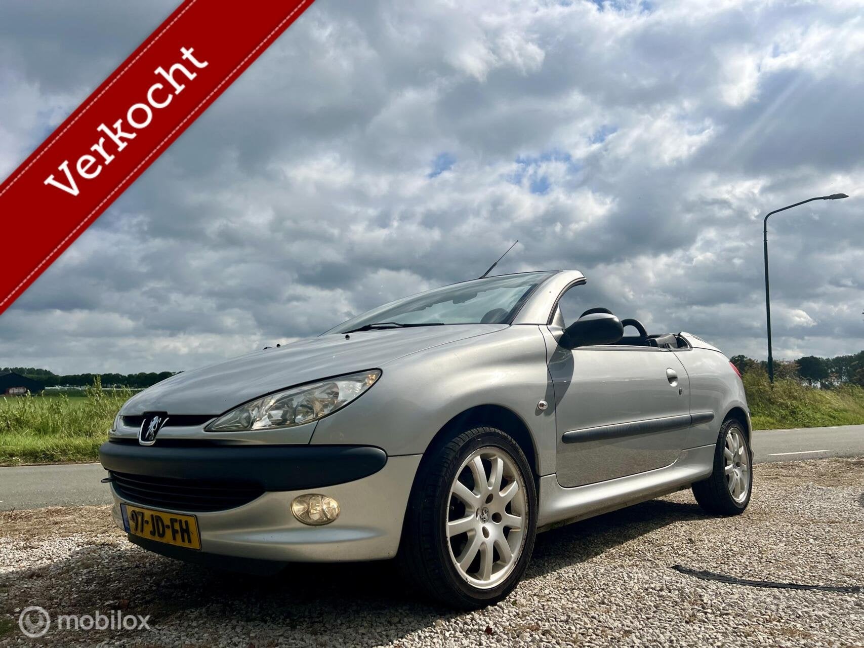 Peugeot 206 CC 1.6-16V Nette Cabrio, APK April 2027, Voorwielaandrijving, Stof, Gebruikt, 4 cilinders