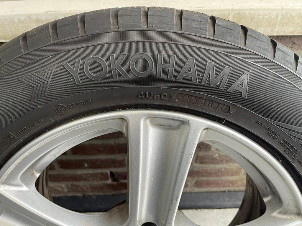 Winterbanden voor Kia Sportage., Auto-onderdelen, Banden en Velgen, Banden en Velgen, 17 inch, 225 mm, Winterbanden