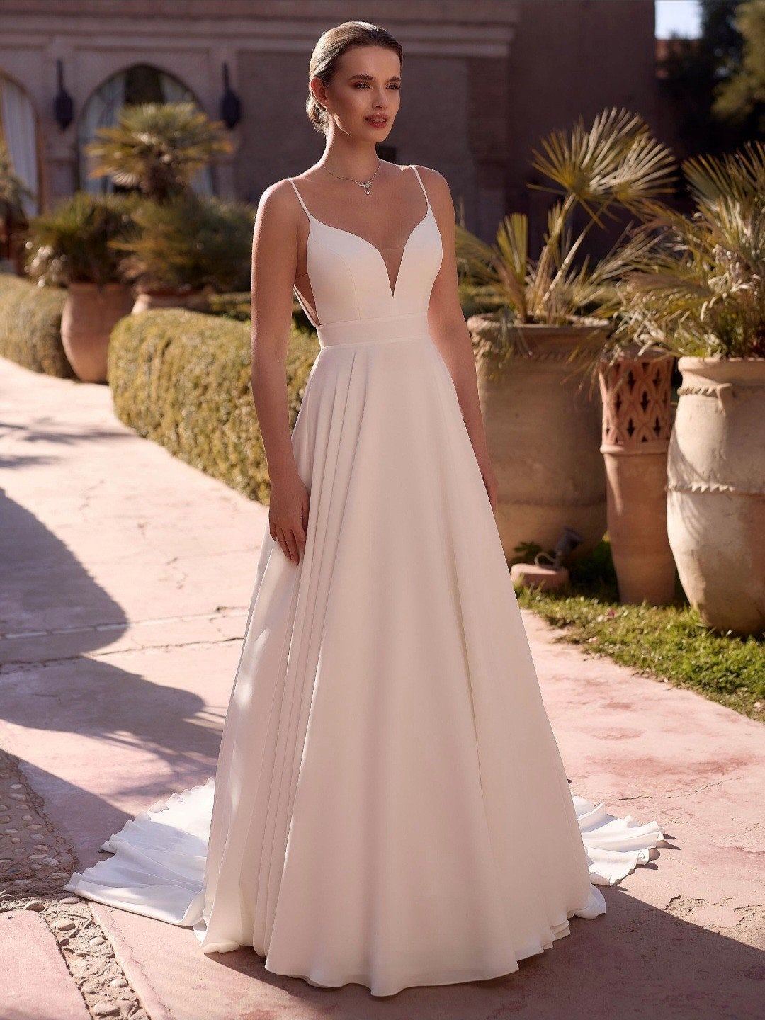 Nieuwe Bianco Evento trouwjurk Luca elegant geen kant, Ophalen of Verzenden, Nieuw, Wit, Trouwjurk