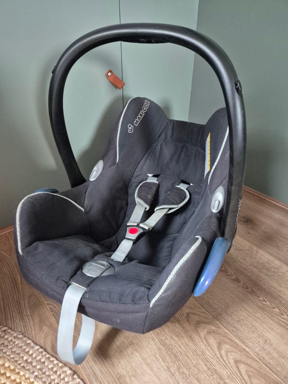 MaxiCosi pebbles en base incl. verkleiner, zonnescherm en re, Ophalen, 0 t/m 13 kg, Maxi-Cosi, Gebruikt