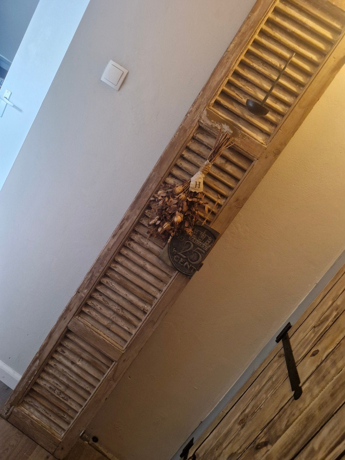 Landelijke Louvredeur Luik - Decoratief en Sfeervol, Ophalen, Gebruikt