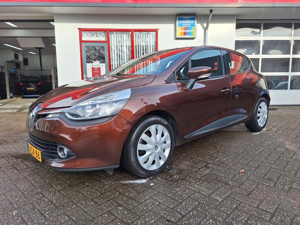 Renault Clio 0.9 TCE 90 5D ECO DEALER O.H / CRUISE, Voorwielaandrijving, 540 kg, Bruin, Handgeschakeld