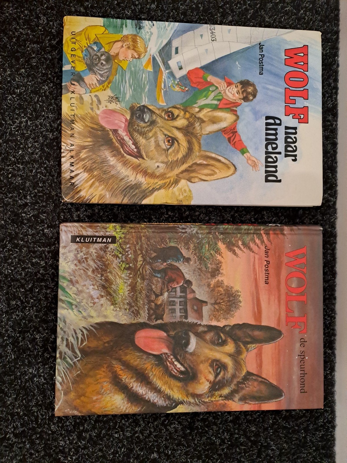 Wolf de speurhond en Wolf naar Ameland, Ophalen of Verzenden, Zo goed als nieuw