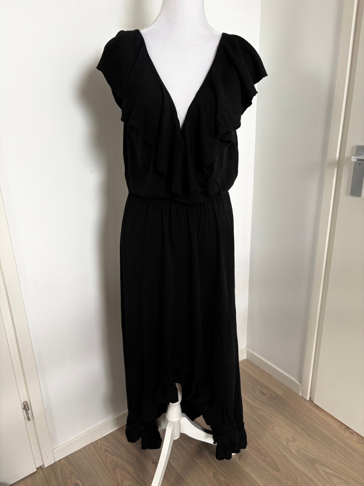 Nieuw met kaartje! Chastar jurk - maat M, Kleding | Dames, Maat 38/40 (M), Zwart, Nieuw, Ophalen of Verzenden