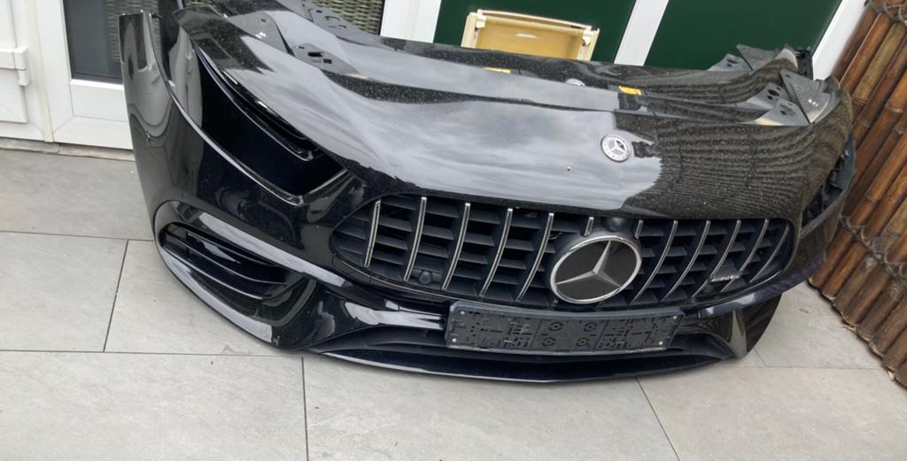 Mercedes A klasse AMG A45 voorbumper en achterbumper VOL, Auto-onderdelen, Gebruikt, Mercedes-Benz, Ophalen of Verzenden, Bumper