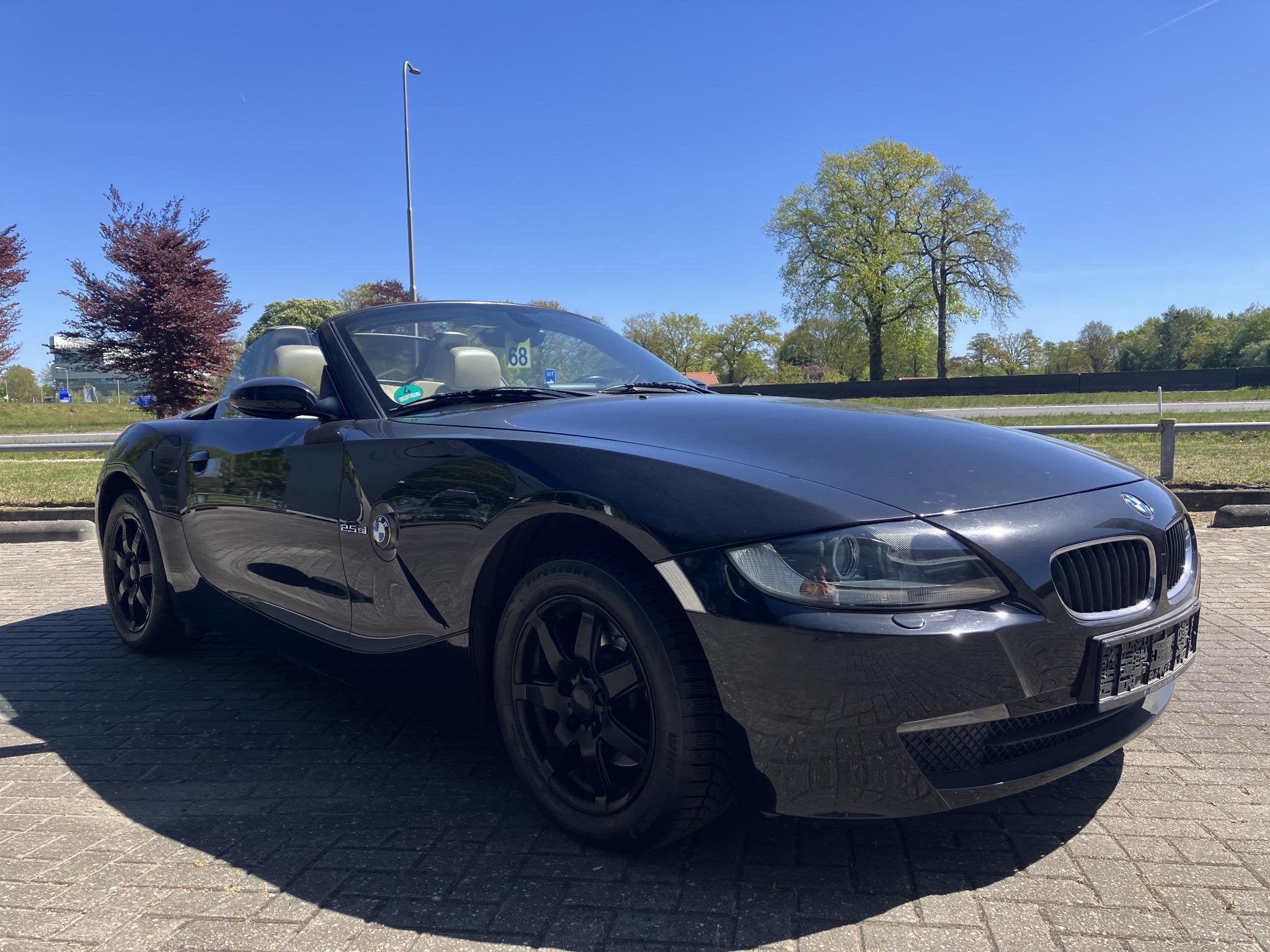 BMW Z4 Roadster 2.5si Stoelverwarming, Airco, Cruise Control, Auto's, Achterwielaandrijving, 2497 cc, Cabriolet, Leder en Stof
