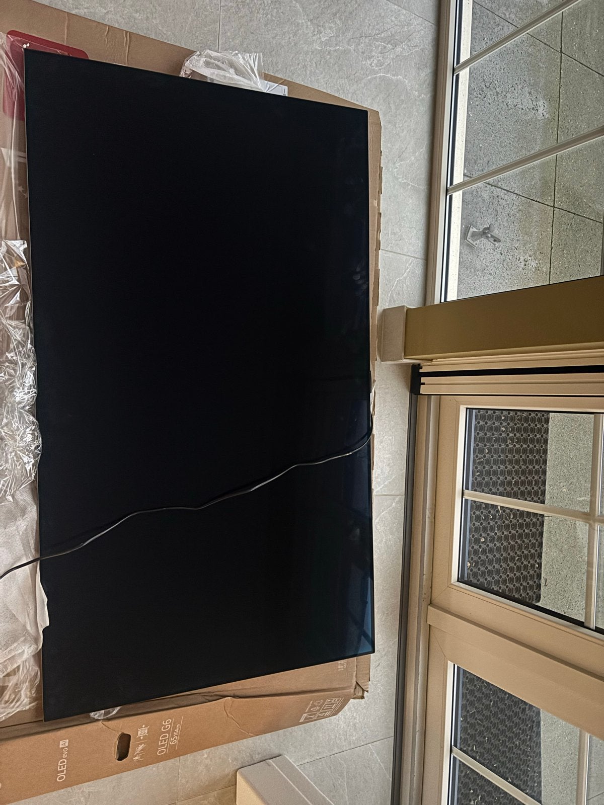 LG OLED TV 65 inch met kapot scherm (voor onderdelen), Ophalen, OLED, LG, 100 cm of meer