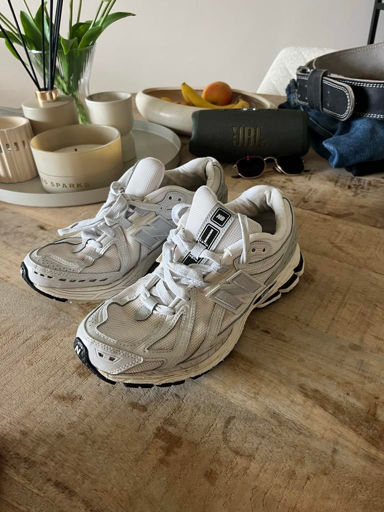 New Balance sneakers maat 42, Ophalen of Verzenden, Zo goed als nieuw, Wit, Sneakers of Gympen