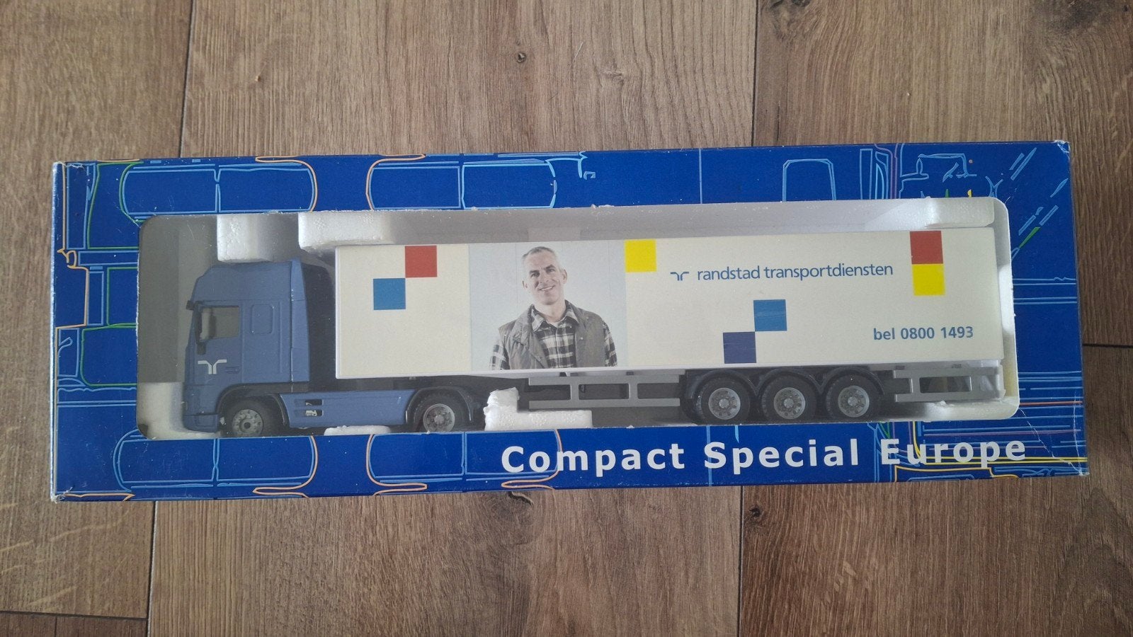 Modelvrachtwagen Randstad Transportdiensten Schaal 1:50, Ophalen of Verzenden, Bus of Vrachtwagen