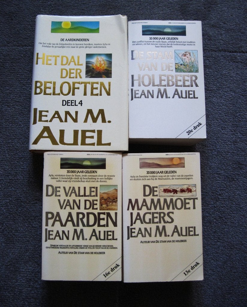 qh  DE AARDKINDEREN VAN JEAN M. AUEL (4 DELEN), Ophalen of Verzenden, Gelezen