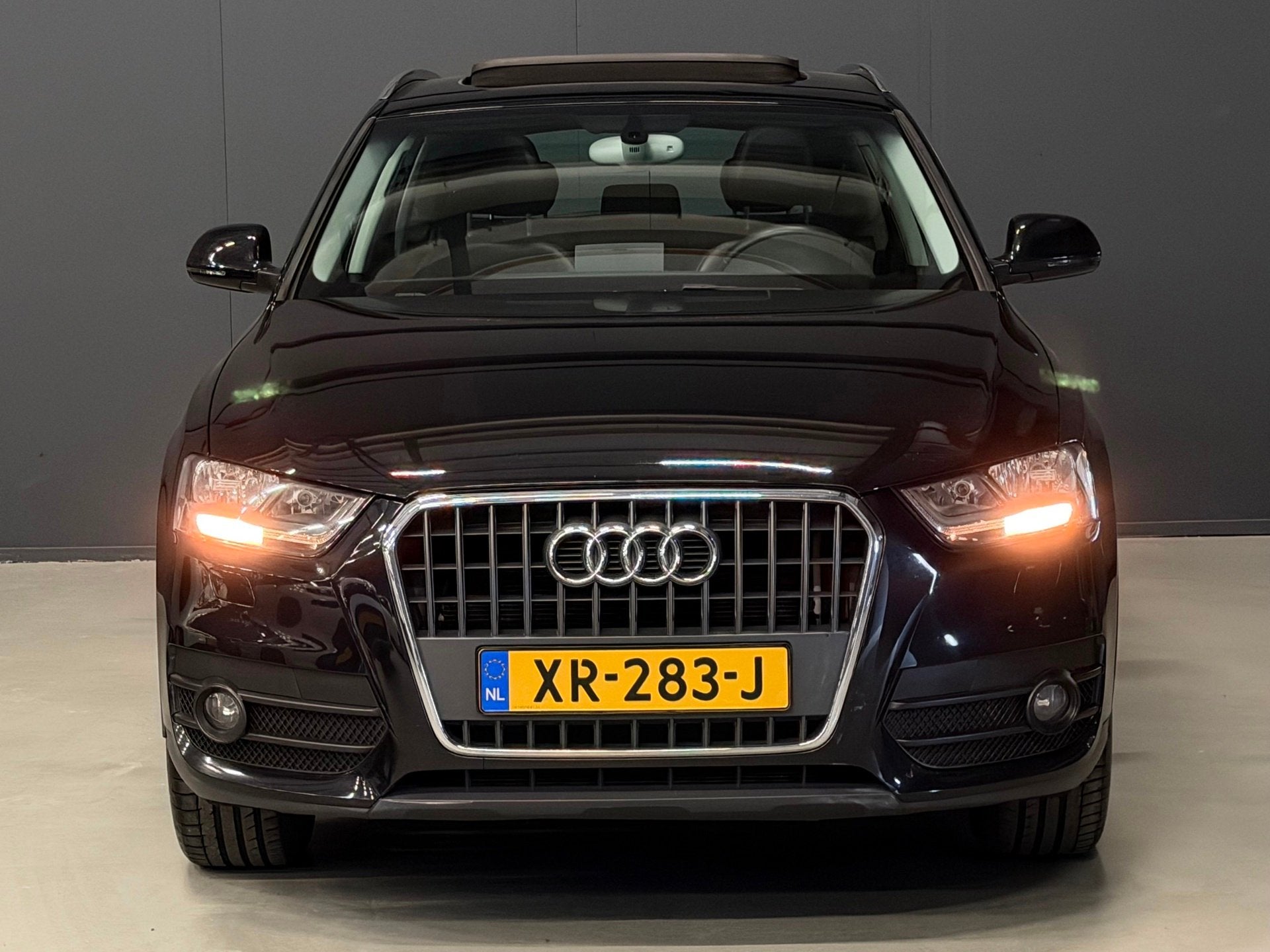 Audi Q3 1.4 TFSI Pro Line S PANORAMADAK/LEDER/NAVI/STOELVERW, 730 kg, 4 cilinders, Zwart, Leder