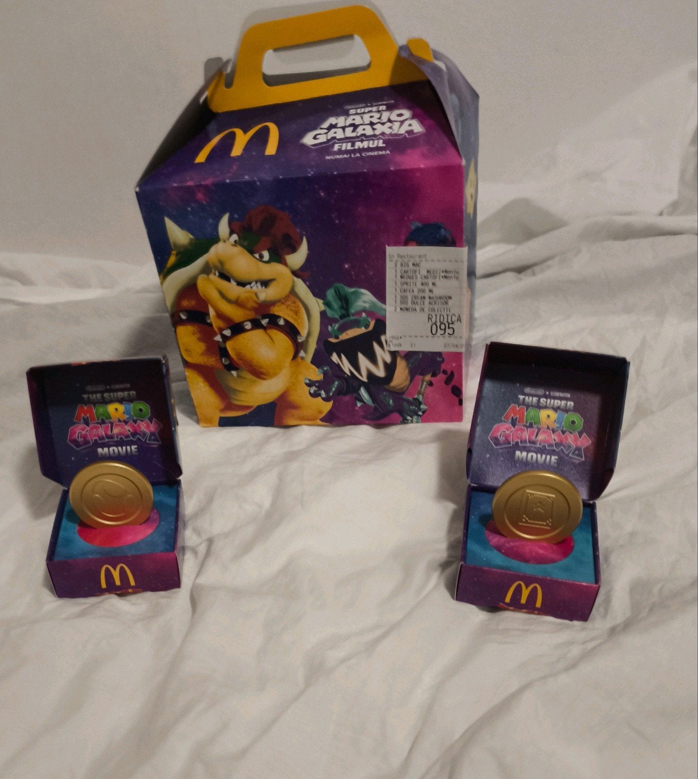 McDonald's Super Mario Galaxy Happy Meal Box + Munten, Ophalen, Nieuw