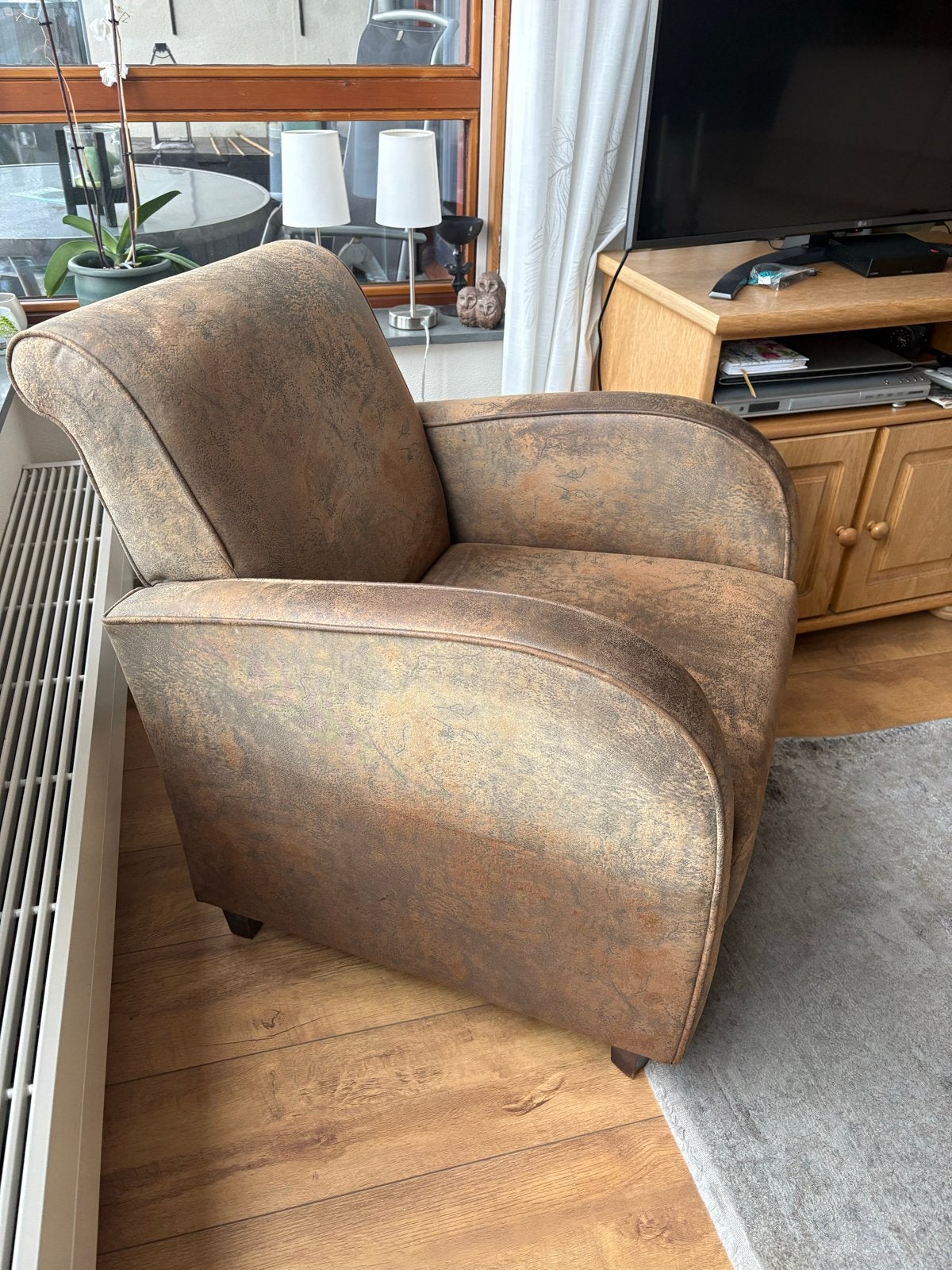Comfortabele bruine stoffen fauteuil, Ophalen, Gebruikt, Stof, 75 tot 100 cm