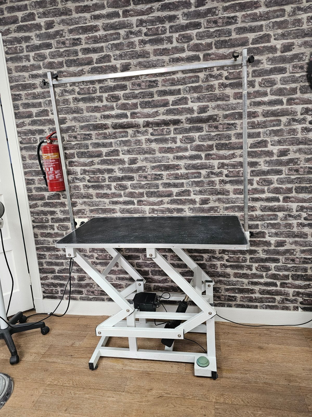 ELECTRISCHE TRIMTAFEL !!!, Dieren en Toebehoren, Honden-accessoires, Ophalen