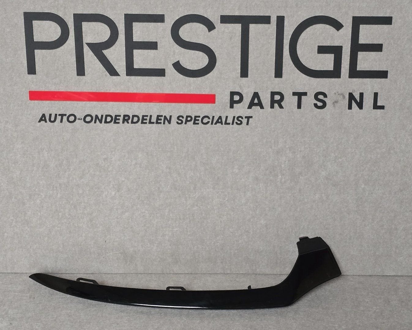 Zijkant Lijst Spoiler Mercedes C W205 AMG Rechts A2058851474, Auto-onderdelen, Carrosserie en Plaatwerk, Bumper, Voor, Gebruikt