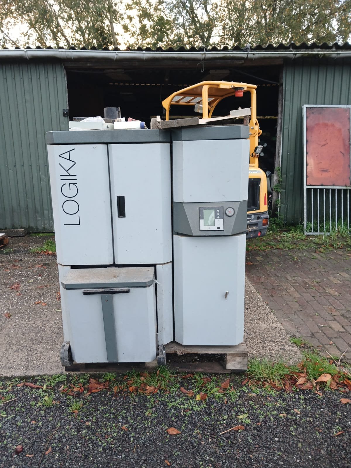 RED Logika 25 pelletketel 24,8kw, Ophalen, Zo goed als nieuw, Hout, Houtkachel