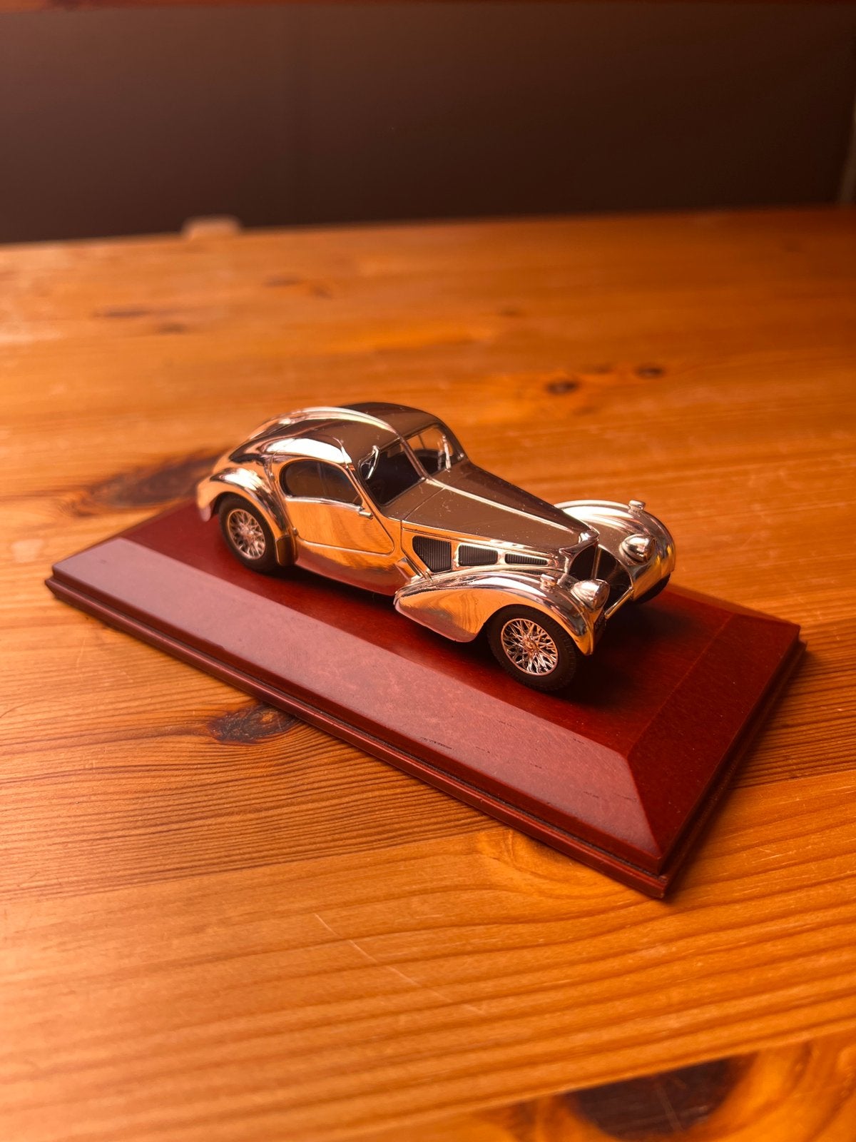 Bugatti 57SC Atlantic Silver, Ophalen, Zo goed als nieuw, Auto, Overige merken