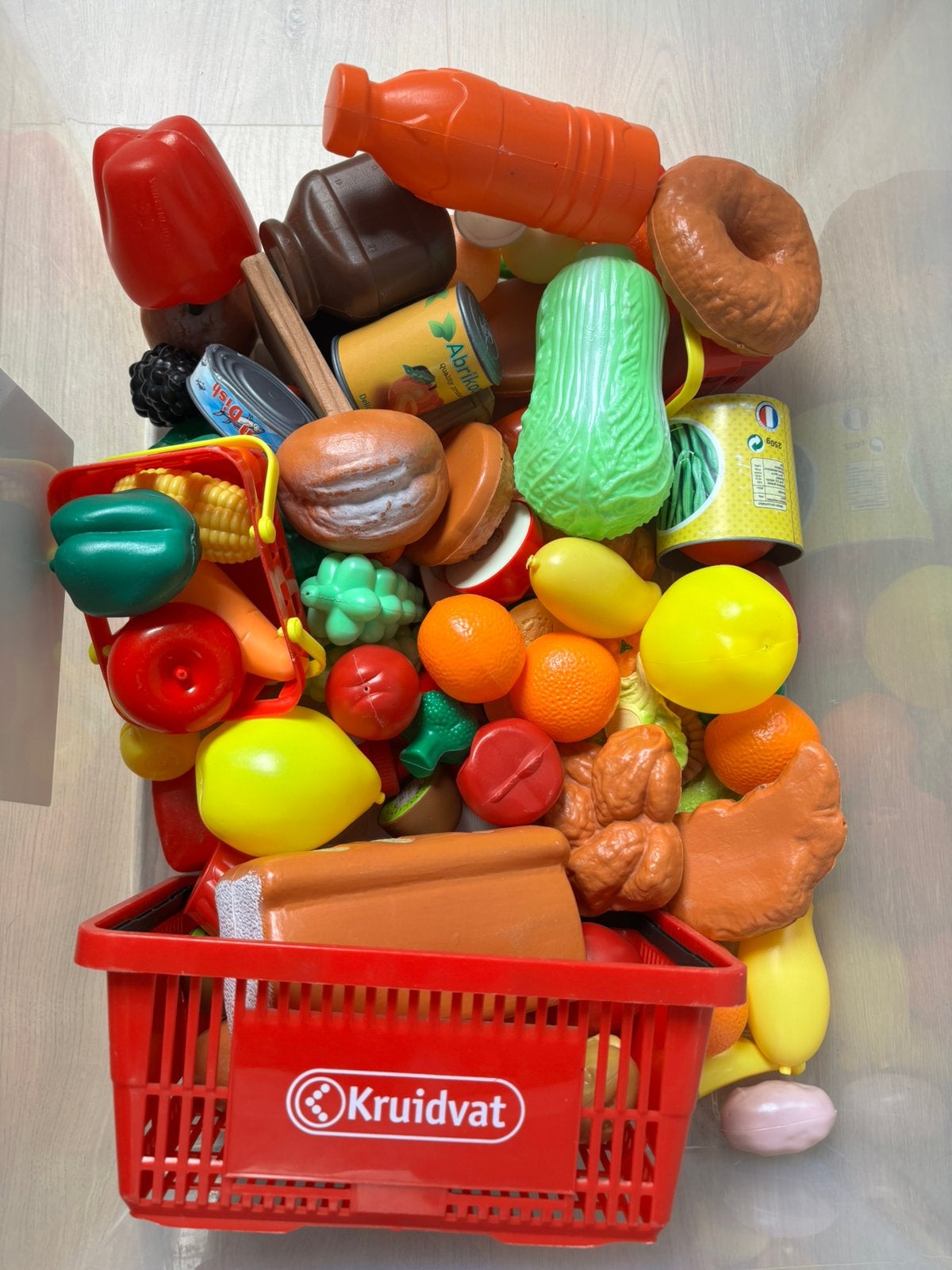 Grote partij speelgoed boodschappen met mandje, Ophalen, Gebruikt