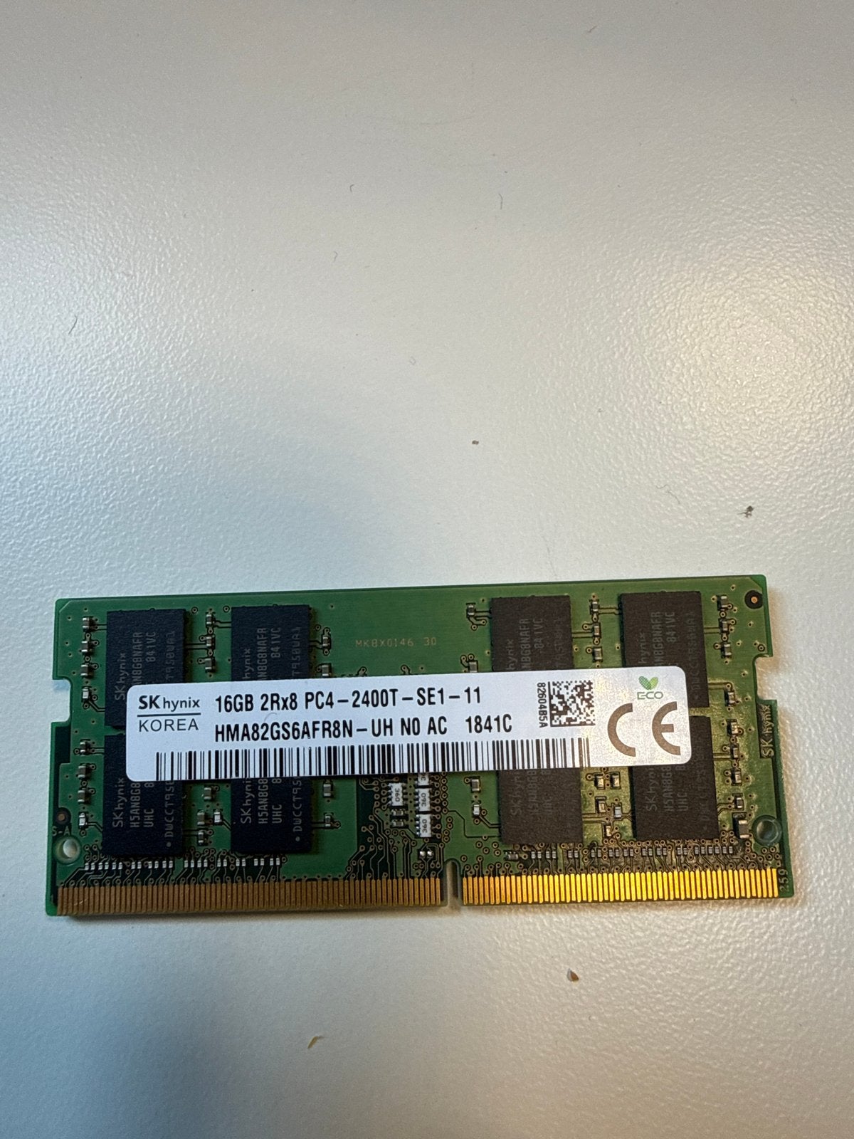 SK Hynix 16GB DDR4 RAM PC4-2400T SODIMM