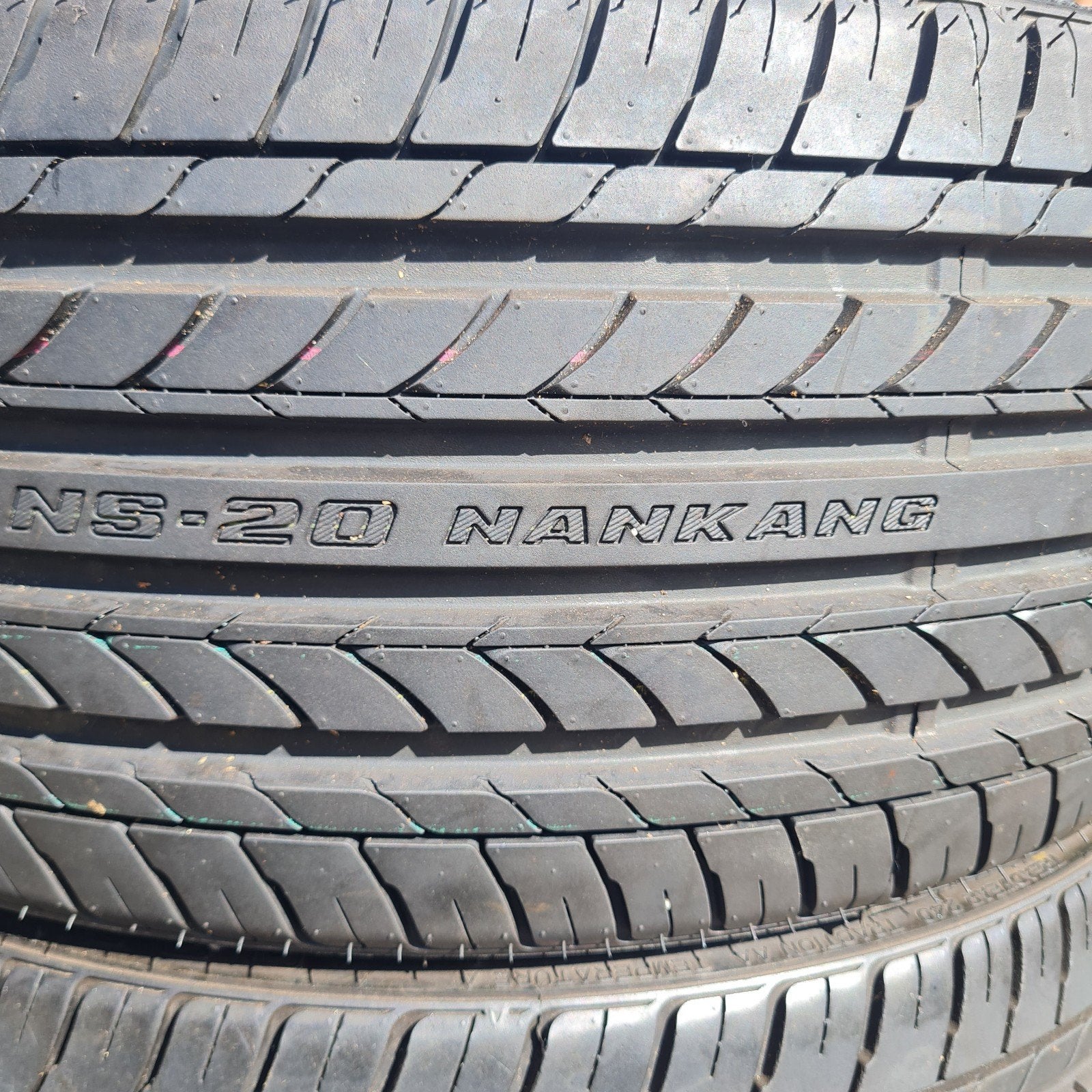 225/30-20  banden bijna nieuw nankang ns-20  4stuks., Ophalen, Nl, Nankang, Info@nankang.nl