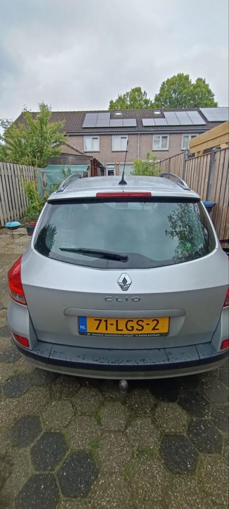 Renault Clio 1.2 TCE Estate 2010 Grijs, Voorwielaandrijving, 535 kg, 4 cilinders, 1095 kg