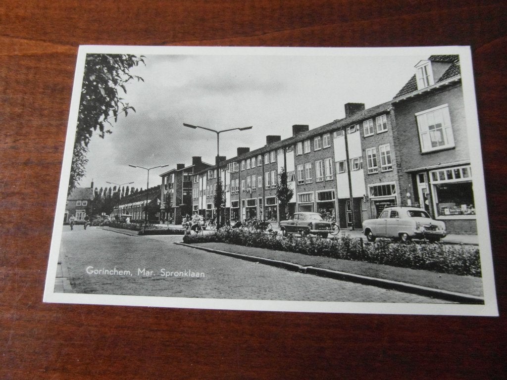 Z69 - Gorinchem - Mgr. Spronklaan - Mooi / Oud, Ophalen of Verzenden, 1940 tot 1960, Zuid-Holland