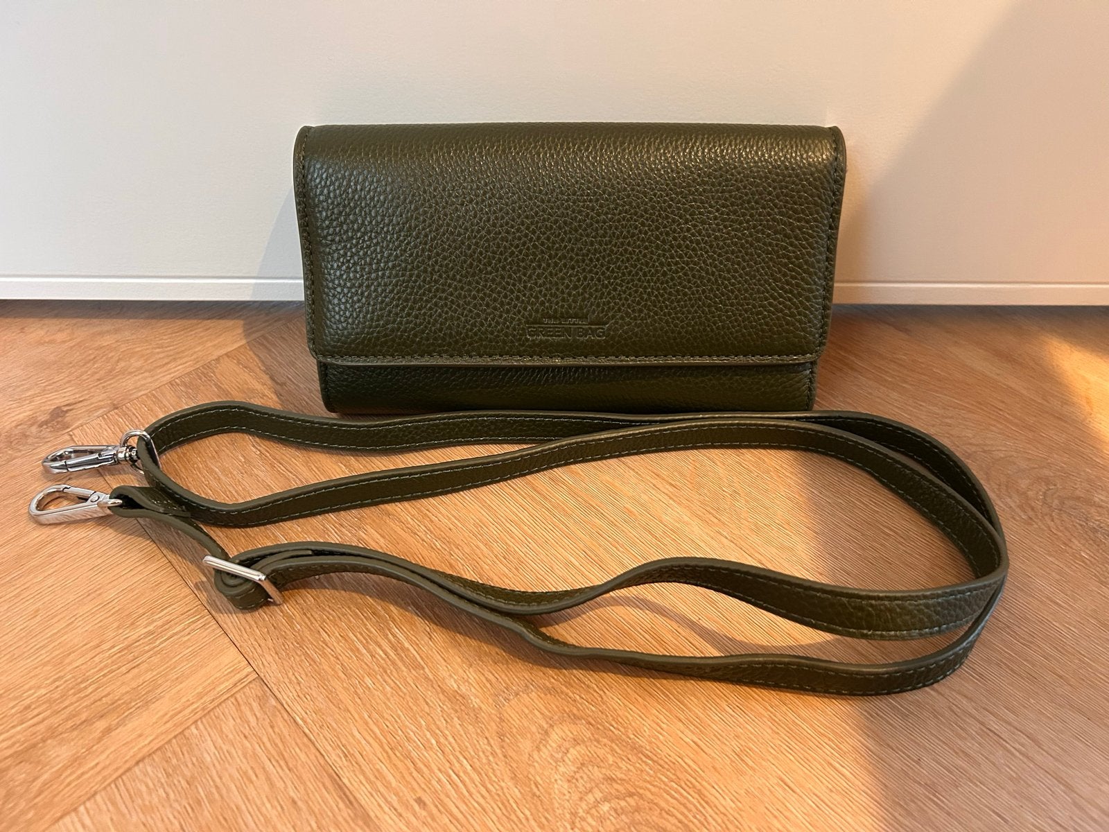 The little Green Bag schoudertasje - Olijfgroen, Sieraden, Tassen en Uiterlijk, Ophalen of Verzenden, Zo goed als nieuw, Groen