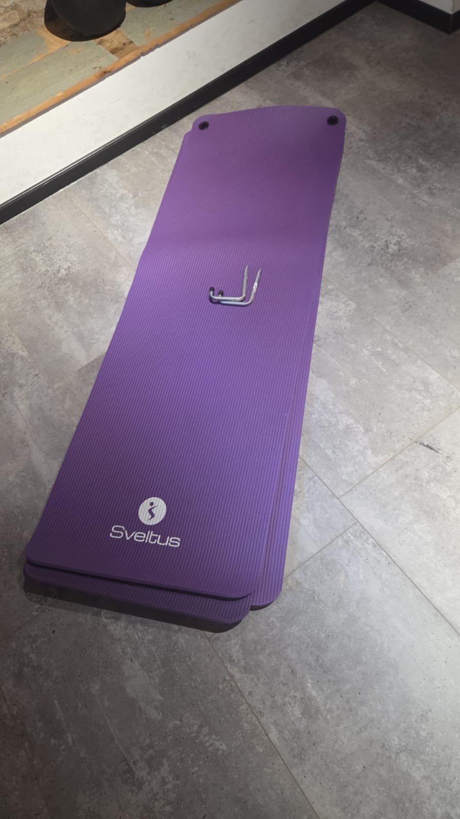 Paarse Sveltus yogamat, Ophalen, Gebruikt, Yogamat
