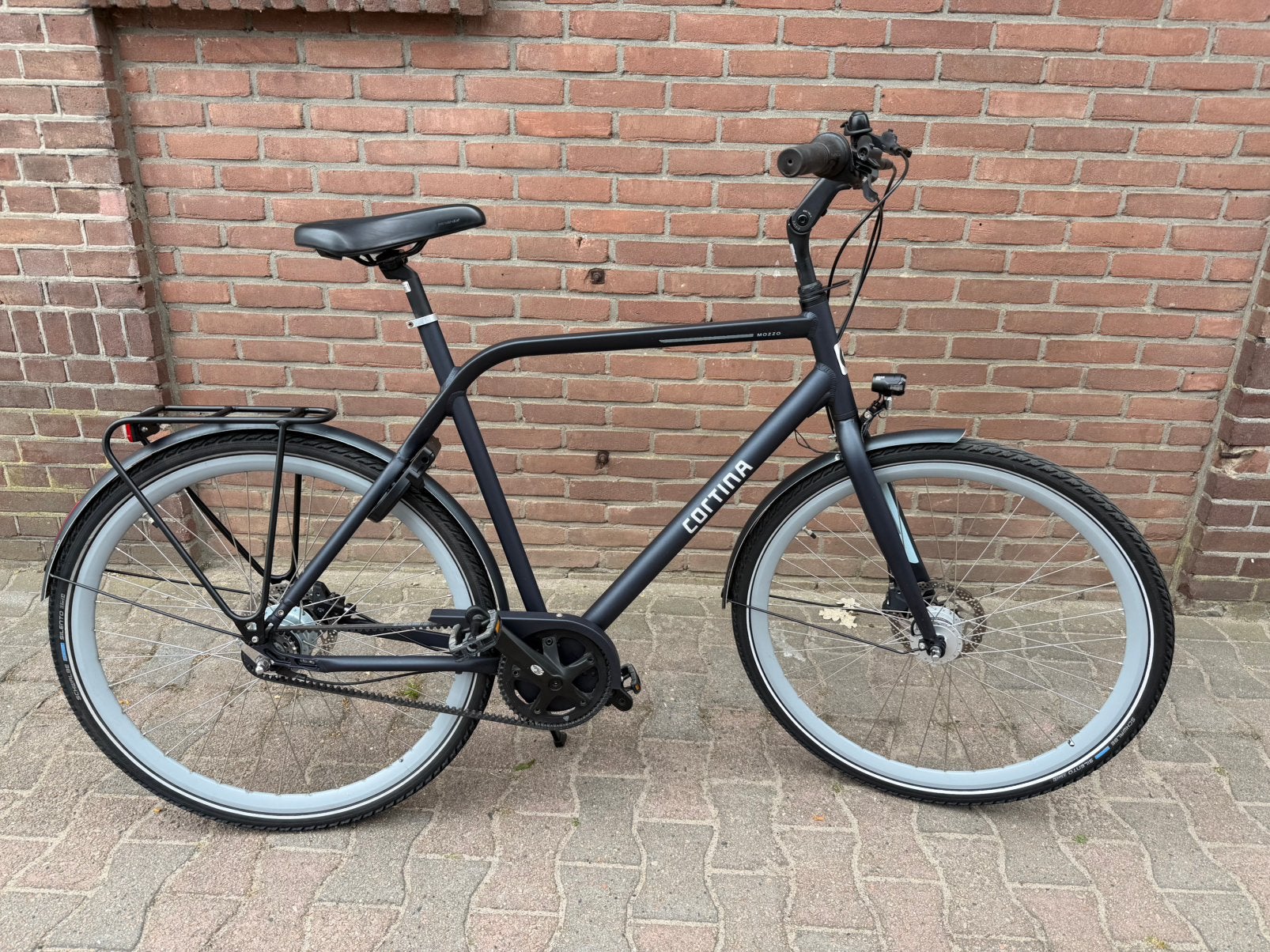zeer nette cortina mozzo herenfiets fietd belt drive riem, Fietsen en Brommers, Gebruikt, Versnellingen, 61 tot 65 cm, Schijfrem