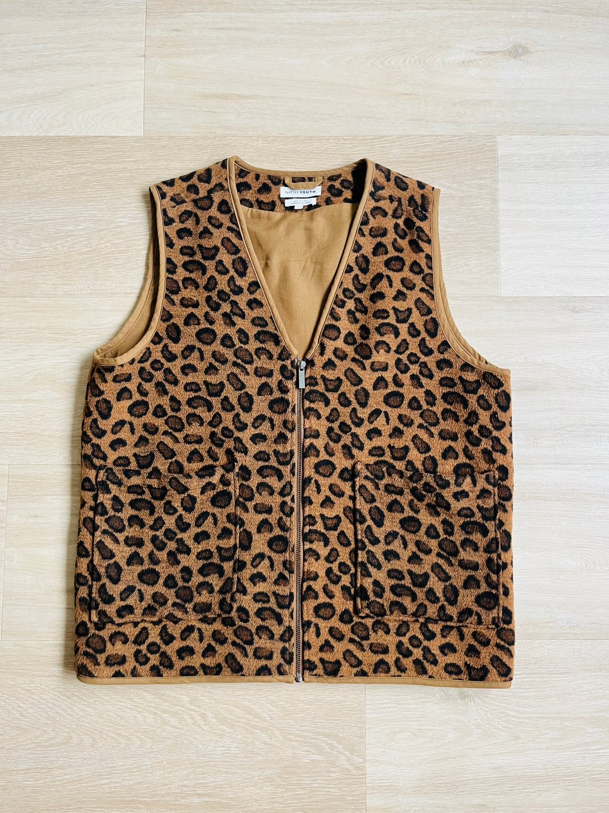Bodywarmer gilet leopard tijgerprint native youth / alwero, Kleding | Dames, Ophalen of Verzenden, Zo goed als nieuw, Maat 38/40 (M)
