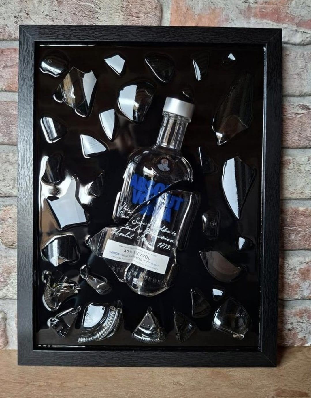 Absolut Vodka fles verwerkt in een lijst 43x33 Epoxy, Ophalen of Verzenden