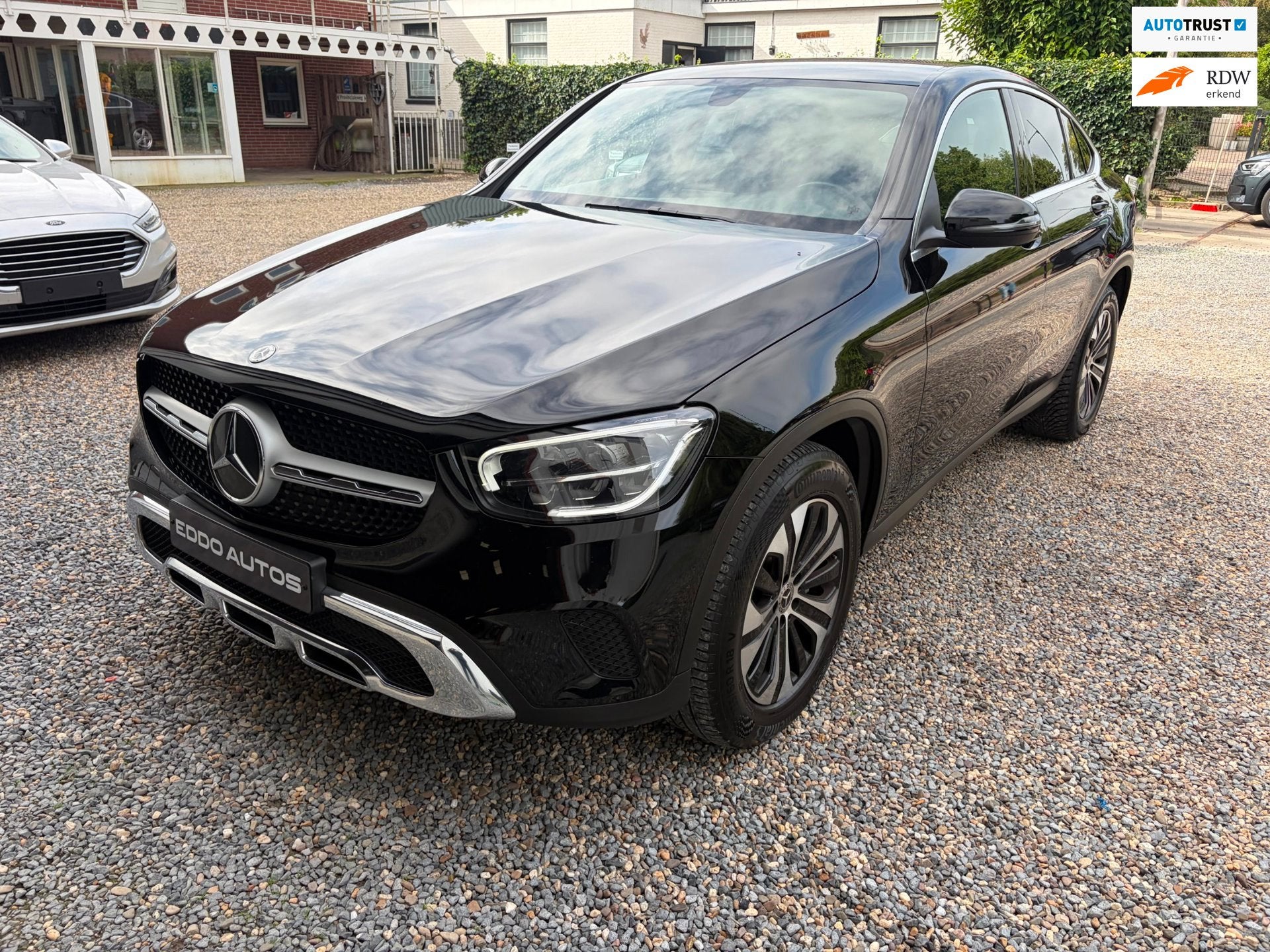 Mercedes-Benz GLC-klasse Coupé 200 Facelift Led, Auto's, Automaat, Dealer onderhouden, Gebruikt, Zwart
