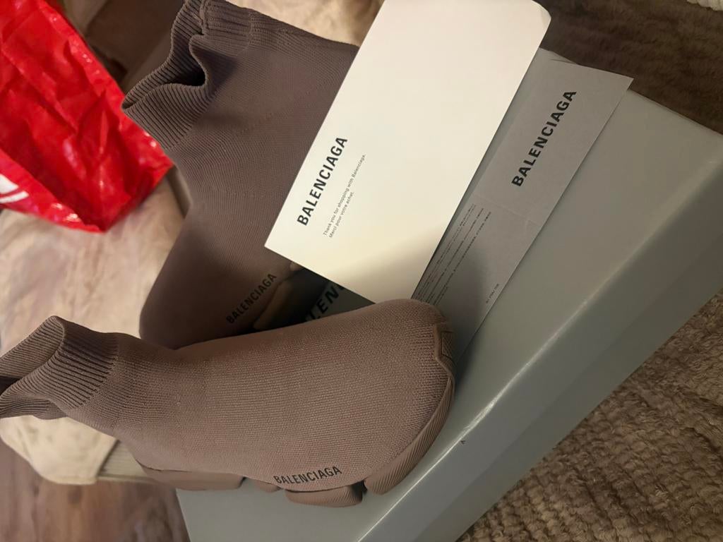 Bruine balenciaga sock sneakers, Ophalen of Verzenden, Zo goed als nieuw