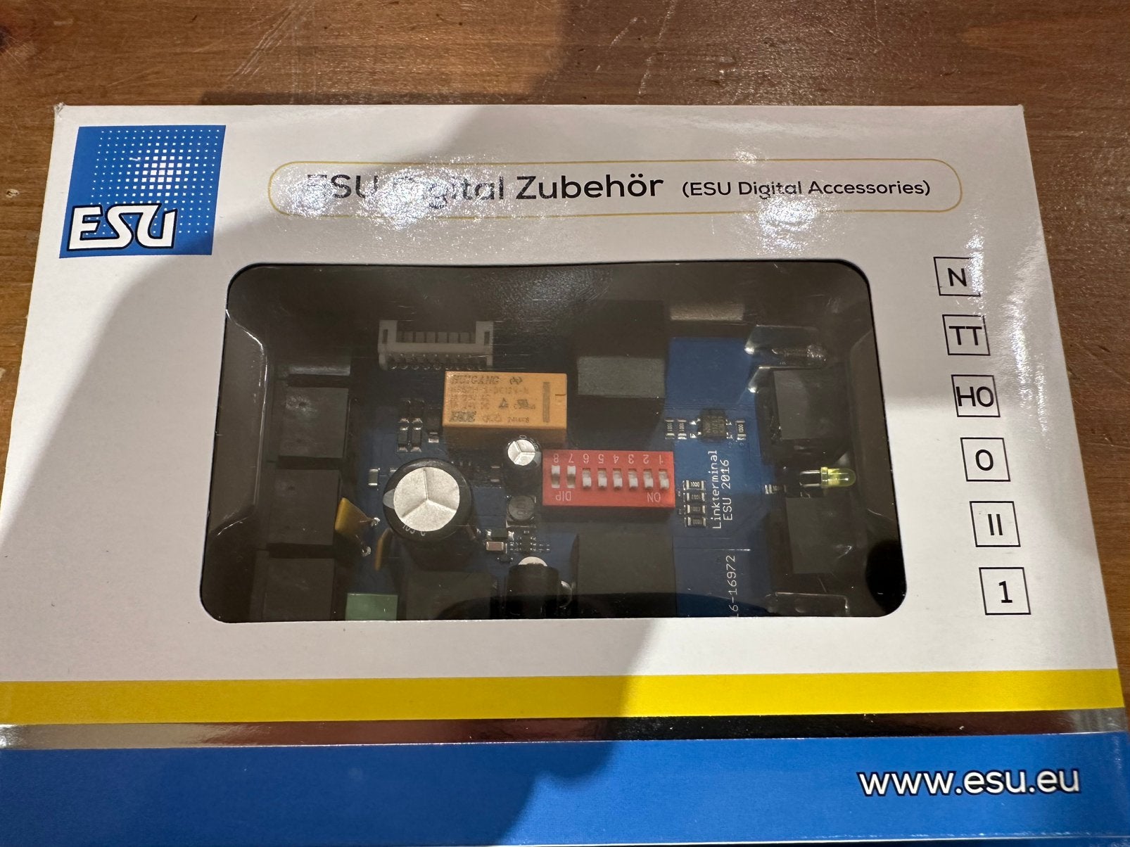 ESU 2 x 50096 ECoSDetector 1 x 50099 ECoSLink Terminal, Overige merken, Wisselstroom, -, -