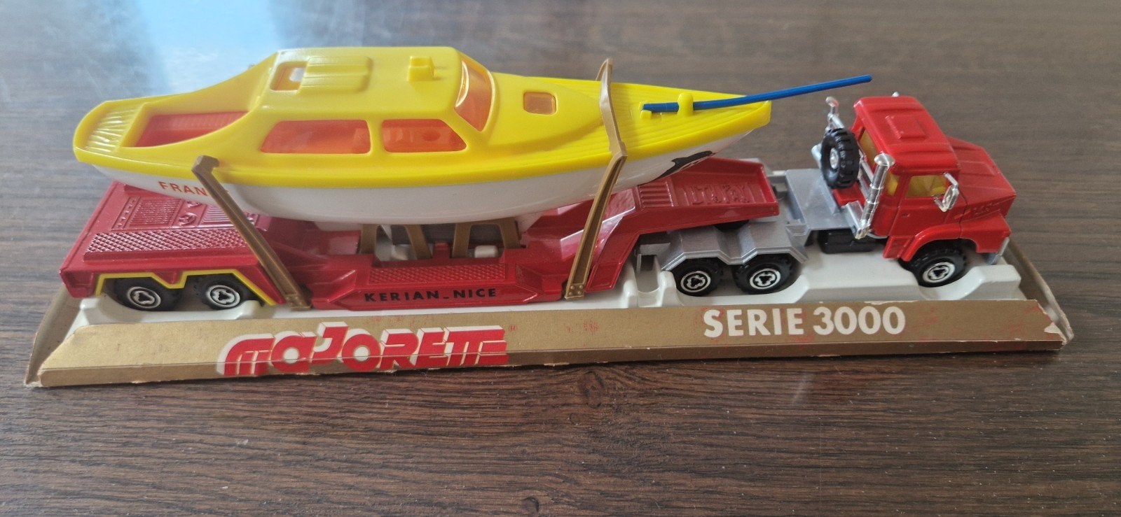 Majorette Serie 3000 Vrachtwagen met boot, Ophalen of Verzenden, Nieuw