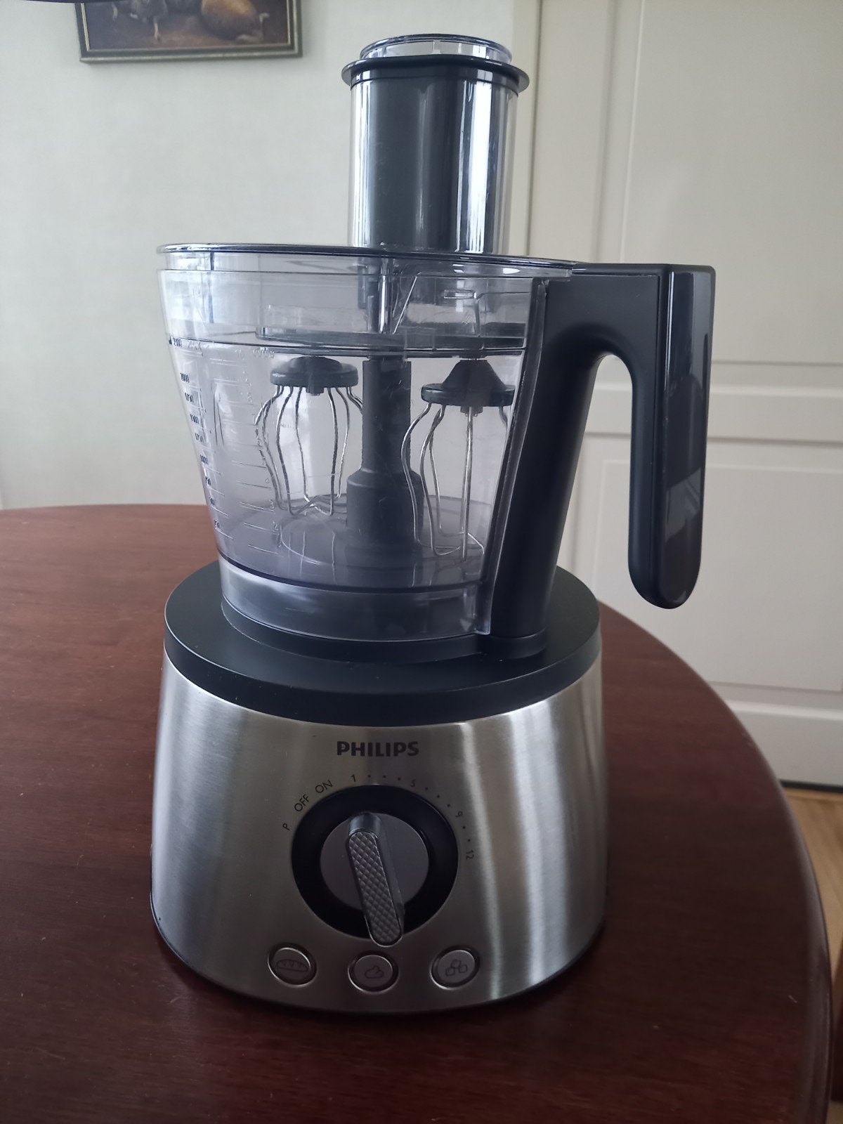 Philips keukenmachine 1300 Watt, 4 liter of meer, Ophalen, 3 snelheden of meer