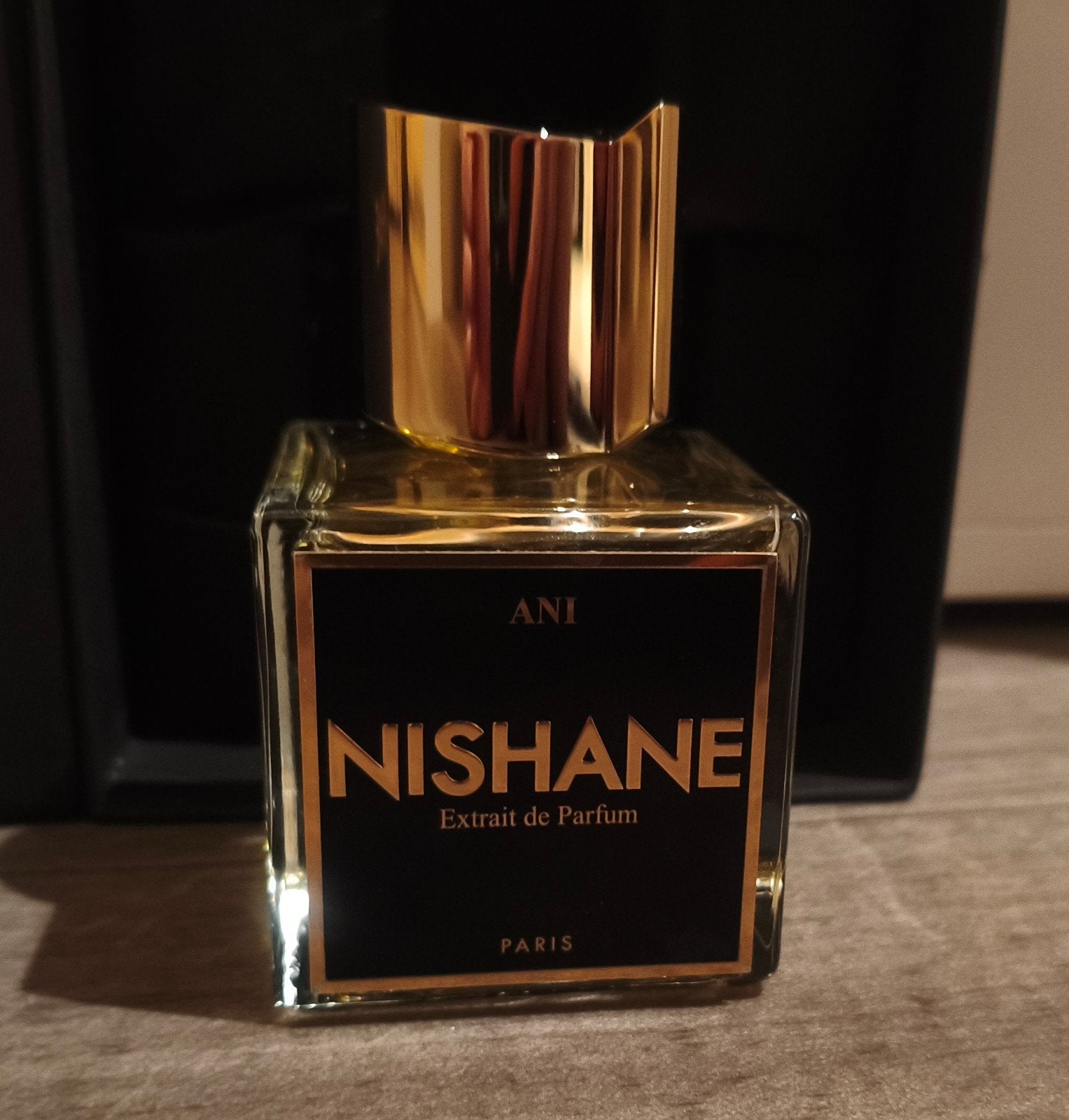 Nishane Ani, Verzamelen, Ophalen of Verzenden, Zo goed als nieuw, Parfumfles, Gevuld