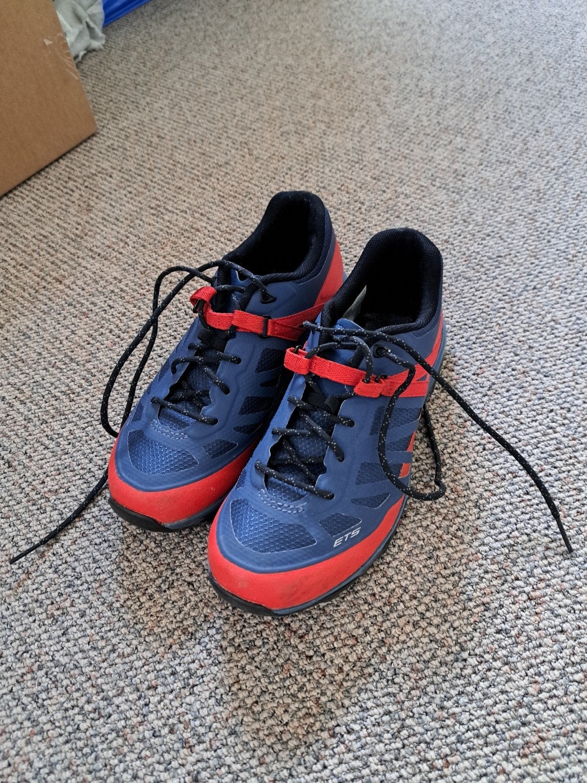 sneakers dames, Ophalen of Verzenden, Zo goed als nieuw, Sneakers of Gympen