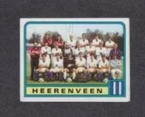 Voetbalplaatje Panini Elftalfoto Heerenveen 1984., Ophalen of Verzenden, Zo goed als nieuw