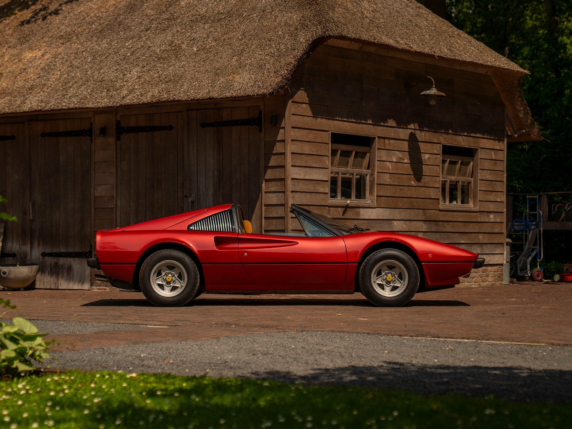 Ferrari 308 GTS (bj 1978), Auto's, 230 pk, Beige, Cabriolet, Bedrijf