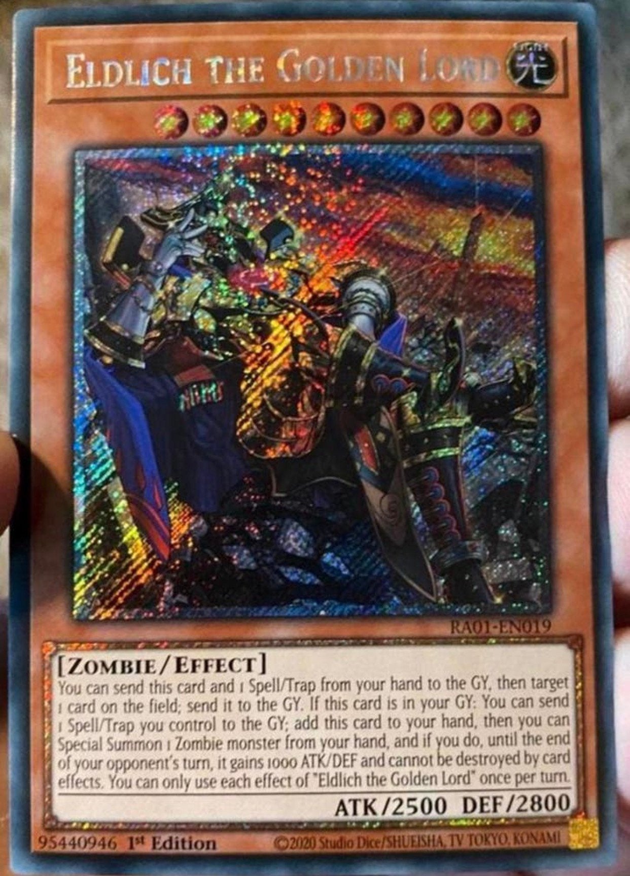 Yu-Gi-Oh! Eldlich the Golden Lord RA01 1st Edition !, Ophalen of Verzenden, Zo goed als nieuw, Losse kaart, Foil