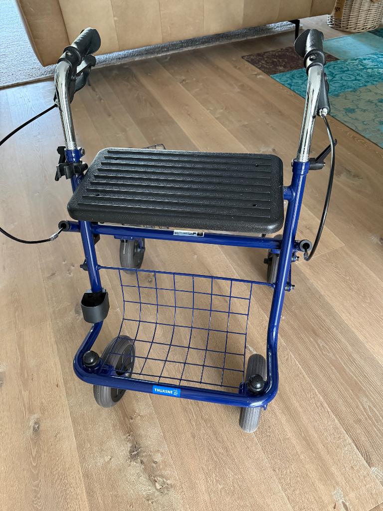 Rollator, zo goed als nieuw, Diversen, Ophalen, Lichtgewicht, Zo goed als nieuw