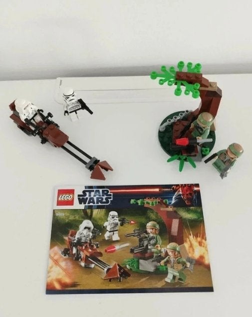 LEGO Star Wars Endor Rebel trooper 9489, Kinderen en Baby's, Speelgoed | Duplo en Lego, Star Wars, Lego, Compleet, Ophalen of Verzenden