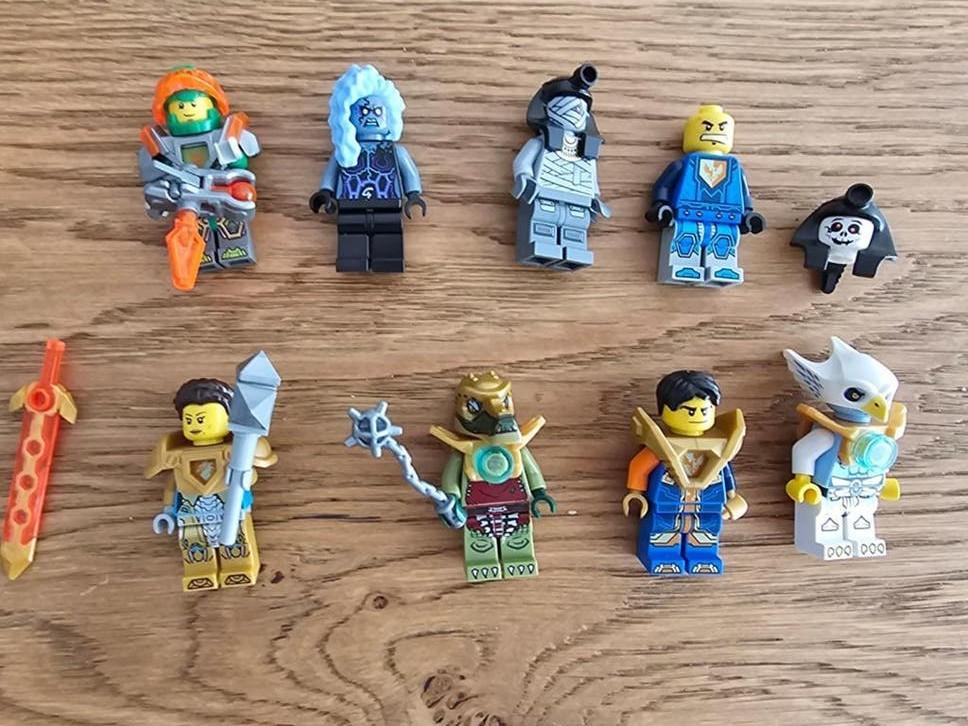 Lego mini figuren Nexo Nights, Ophalen of Verzenden, Zo goed als nieuw
