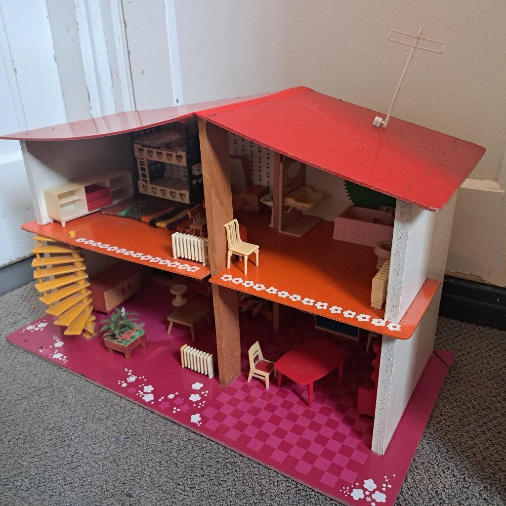 SIO Vintage jaren '70 poppenhuis, Ophalen, Gebruikt, Poppenhuis